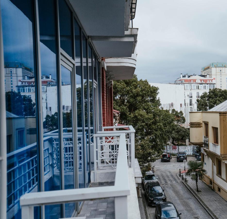 Hotel General Batumi Exterior photo